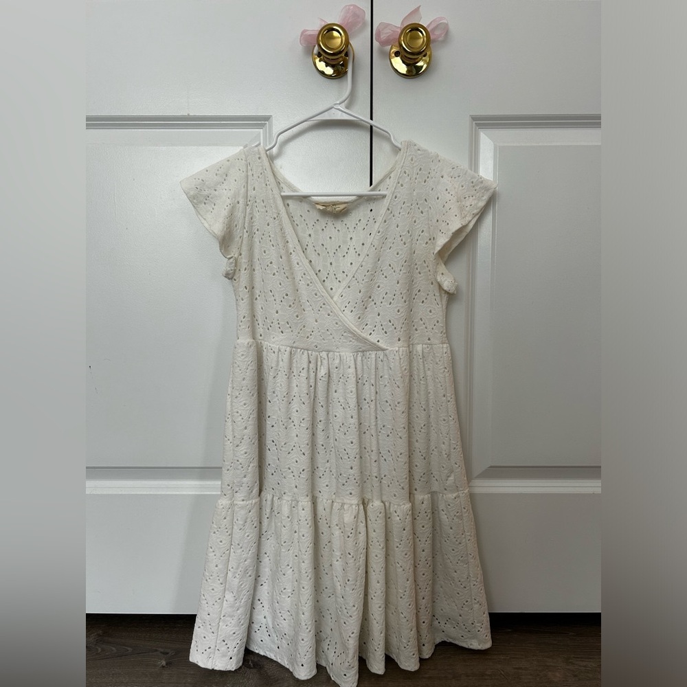 White dress, Jessica Simpson, Size Medium. Falls above knee/mid thigh.